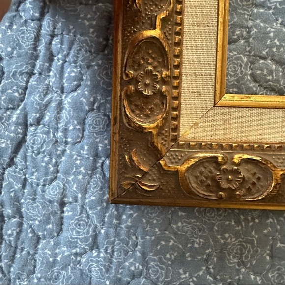 Vintage Photo Frame Elegant Gold & Brown Ornate Linen Border 3” x 4.5” Opening - Picture 6 of 16